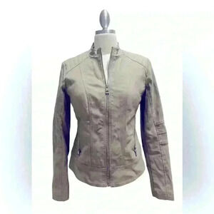 GUESS - jacket 🧥 color light gray size medium